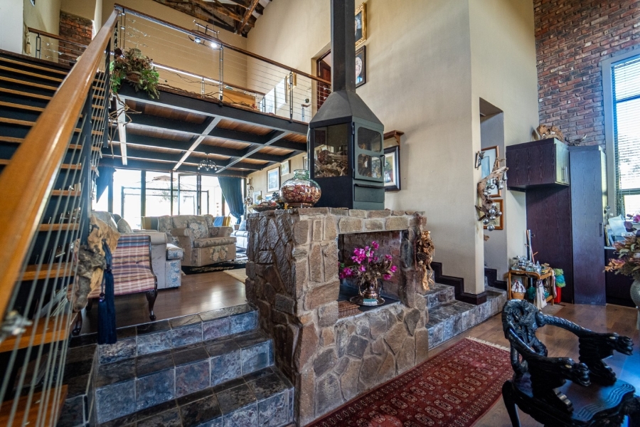 4 Bedroom Property for Sale in Woodland Hills Free State
